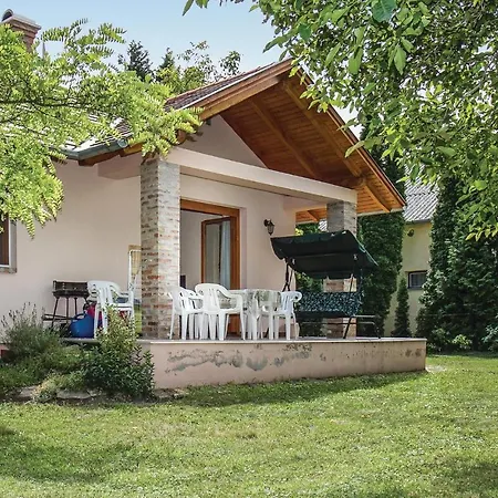 Ferienhaus Awesome In W/ 2 Bedrooms *