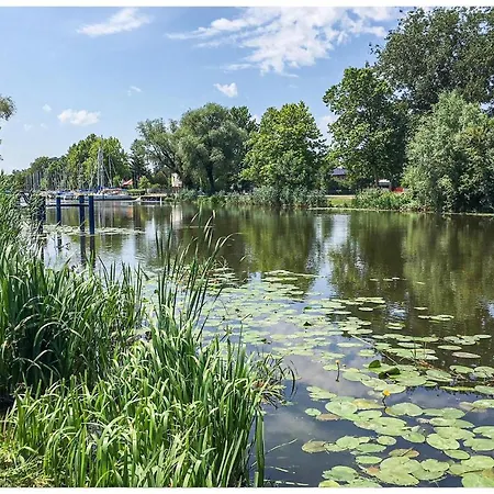 Awesome In W/ 2 Bedrooms Balatonkeresztúr
